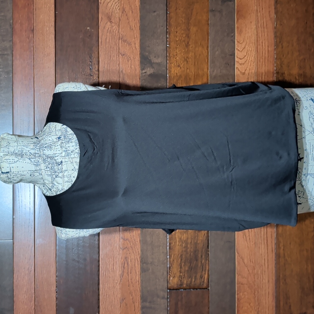 Ophelia Roe Elegant Black Sleeveless Top